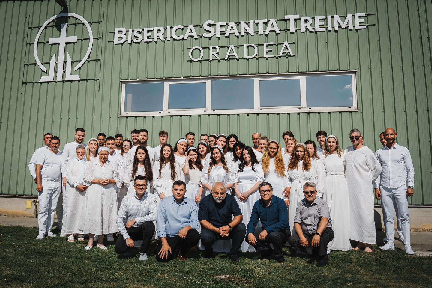 biserica sfanta treime oradea botez